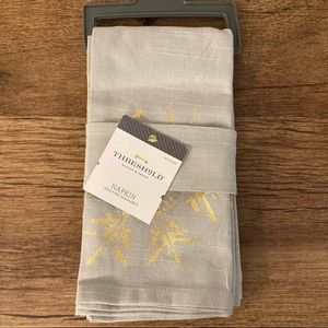 2ct Threshold cloth napkins grey Christmas gold foil snowflake design holiday